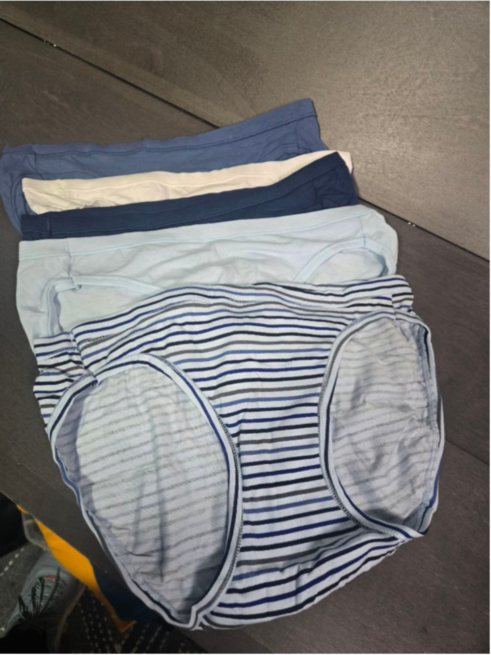 Women's Hanes Panties M Blue & White Striped Cotton Blend